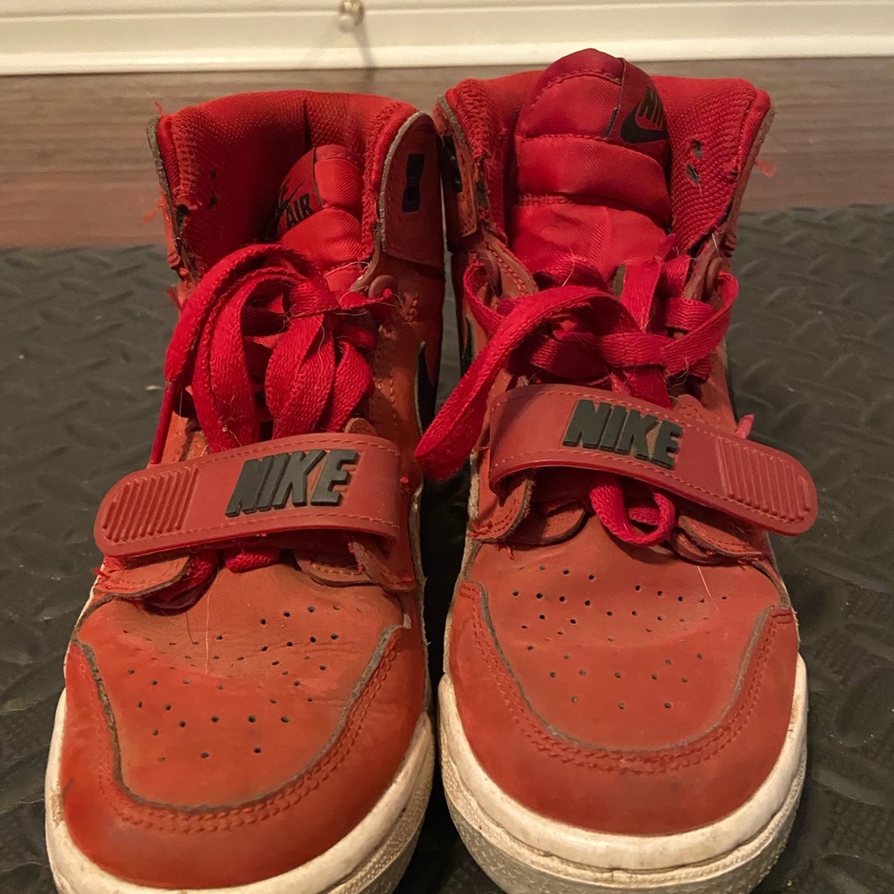 Nike Air Jordans size 4 slightly worn